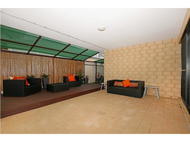 52 Oakleigh Drive, Erskine WA 6210