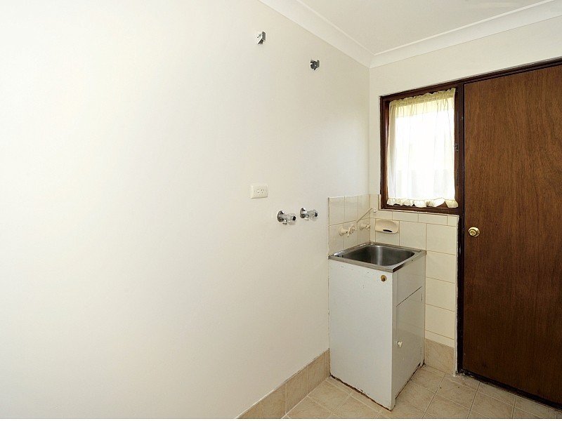 3 Yelta Street, Greenfields WA 6210