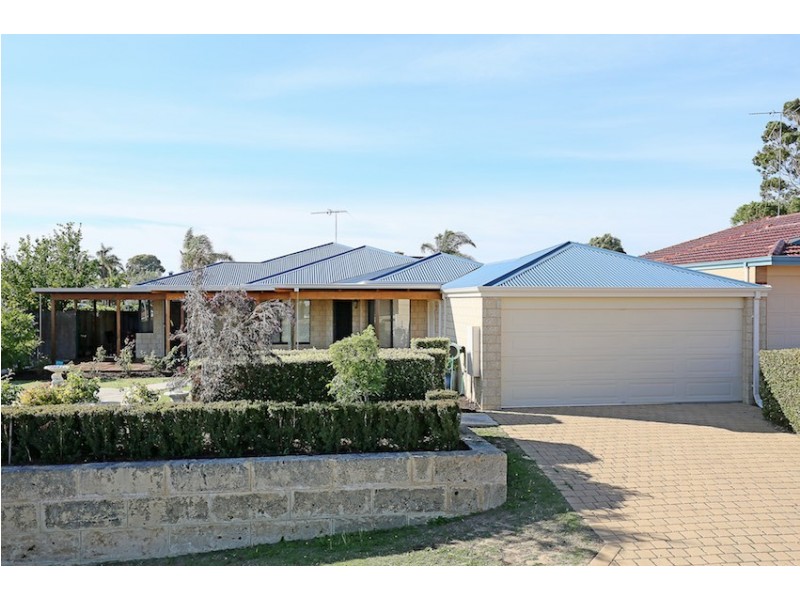 1 Cliff Lane, Halls Head WA 6210