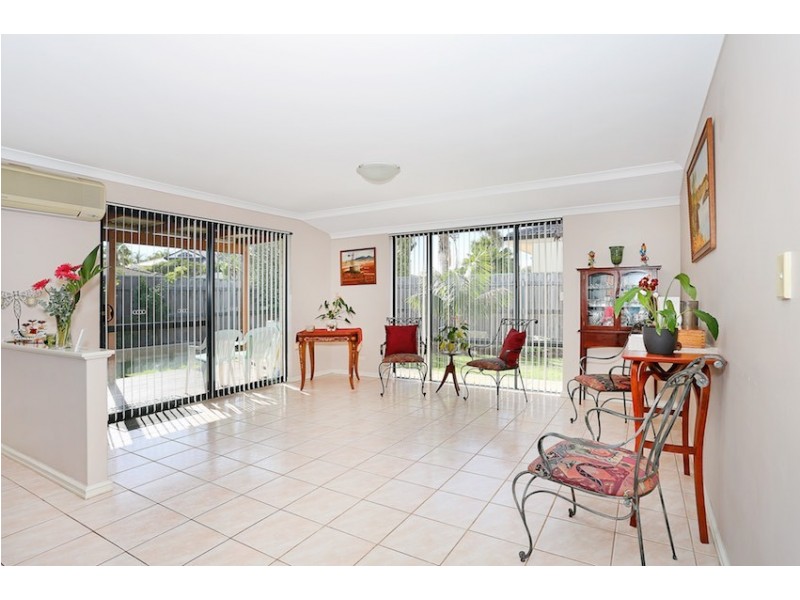 1 Cliff Lane, Halls Head WA 6210
