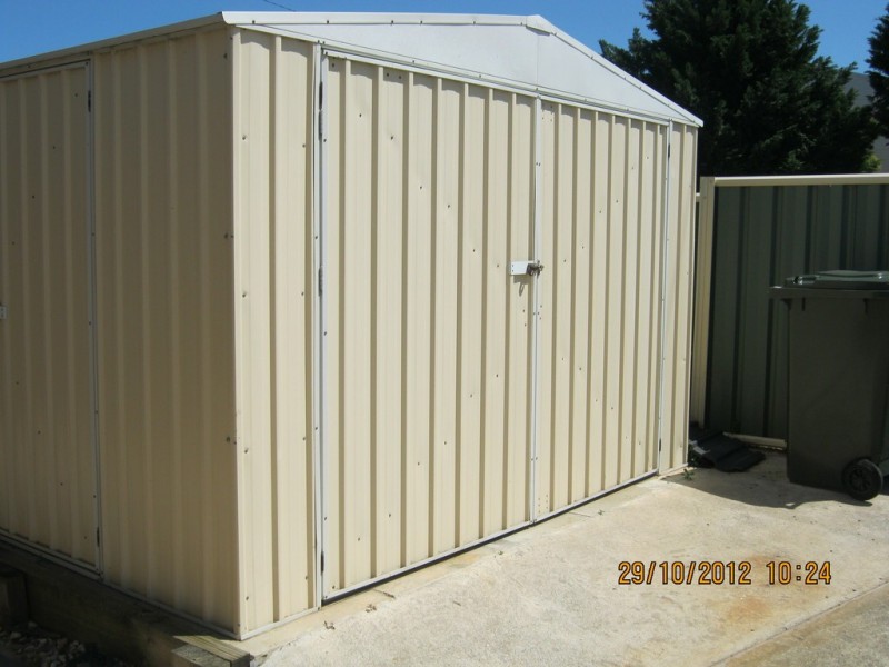 76 Crystaluna Drive, Golden Bay WA 6174