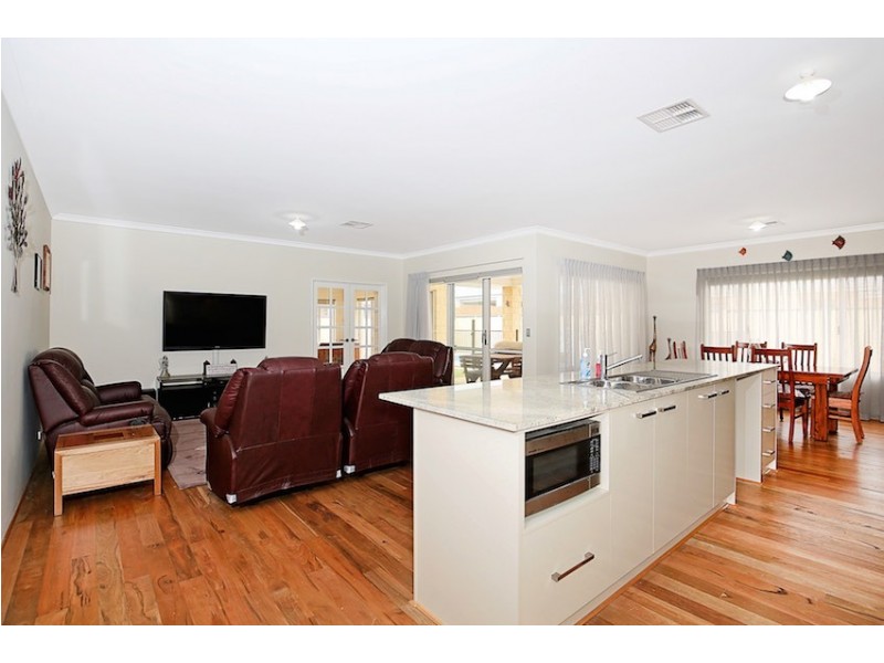 3 Drummore Vista, Madora Bay WA 6210