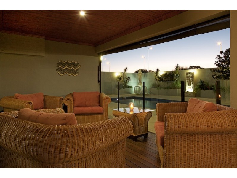 9 Spoonbill Retreat, Wannanup WA 6210