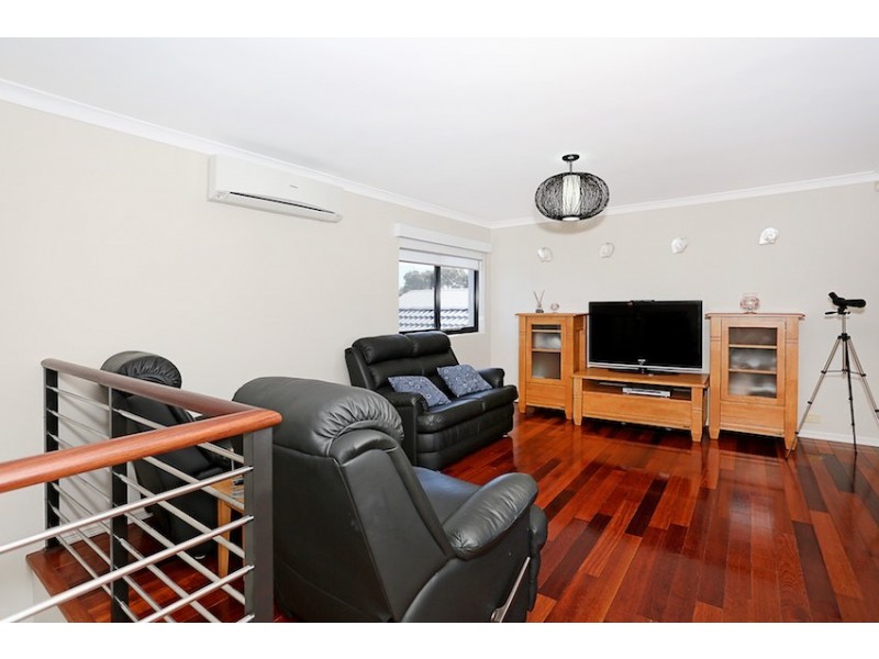 9 Spoonbill Retreat, Wannanup WA 6210