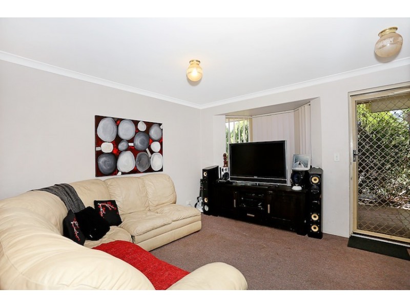 19 Reynolds Avenue, Greenfields WA 6210