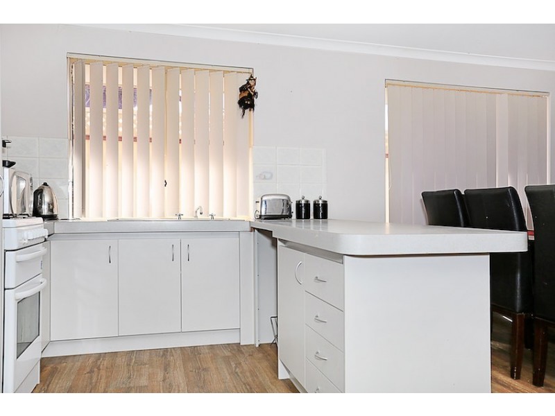 19 Reynolds Avenue, Greenfields WA 6210