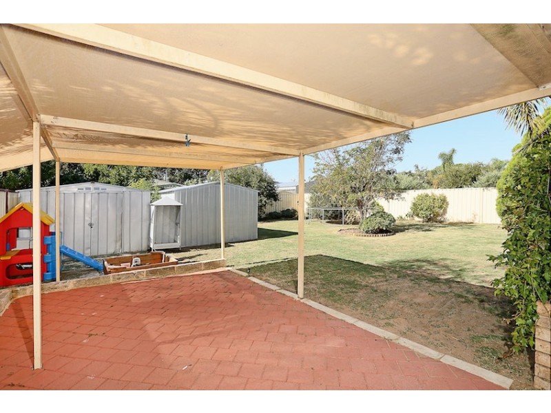 19 Reynolds Avenue, Greenfields WA 6210