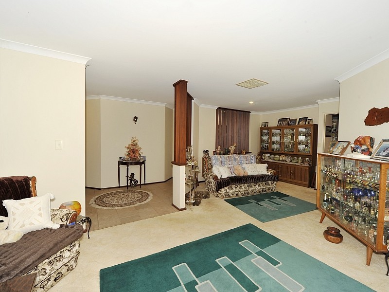 175 McLarty Road, Halls Head WA 6210