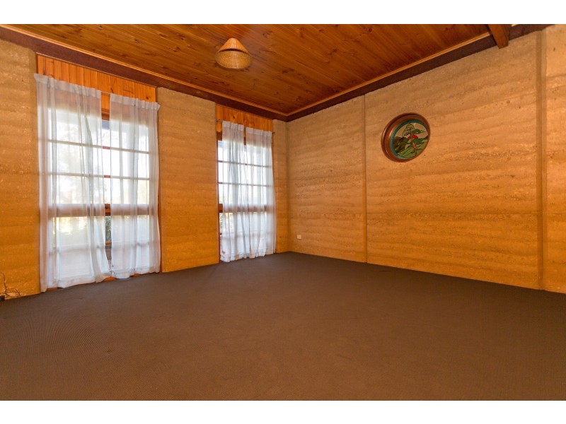 20 Regent Drive, Wannanup WA 6210