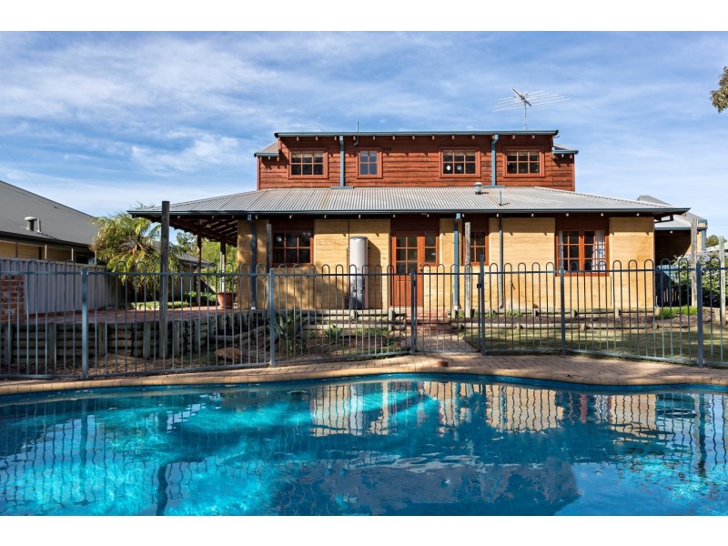 20 Regent Drive, Wannanup WA 6210