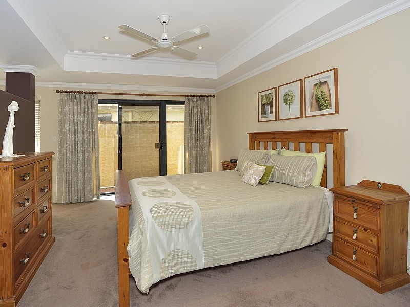 22 Flinders Street, Falcon WA 6210