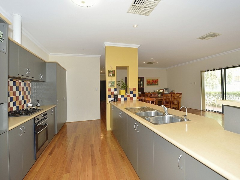 22 Flinders Street, Falcon WA 6210