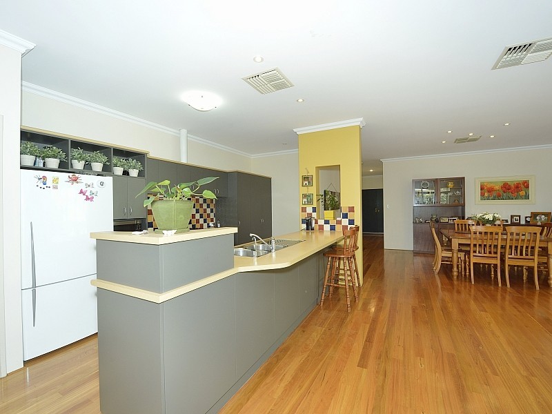 22 Flinders Street, Falcon WA 6210