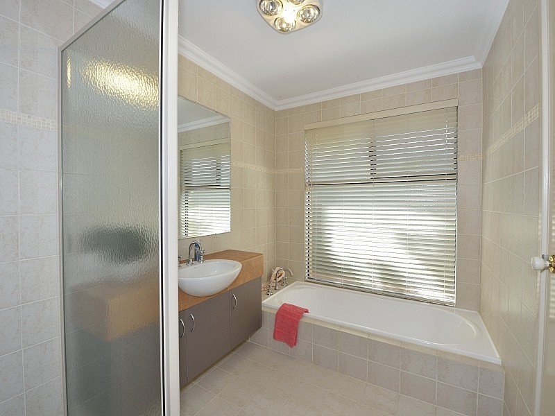 22 Flinders Street, Falcon WA 6210