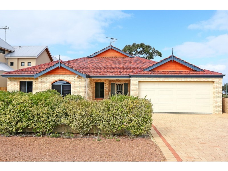 18 Governor Drive, Falcon WA 6210