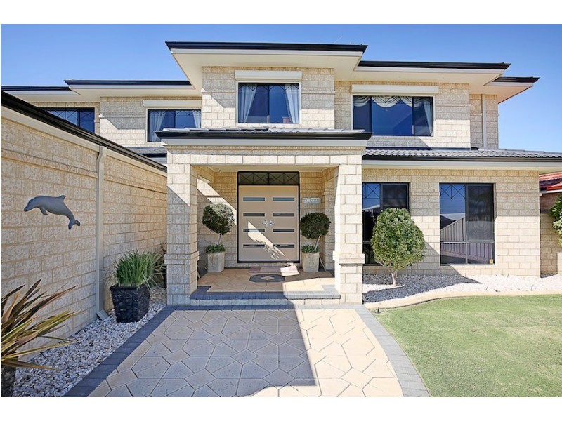 33 Leveque Loop, San Remo WA 6210