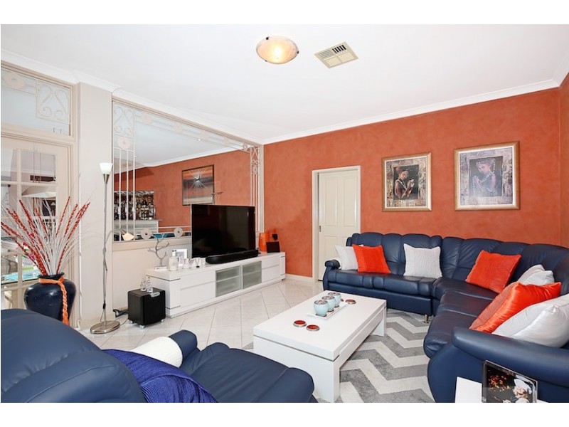 33 Leveque Loop, San Remo WA 6210