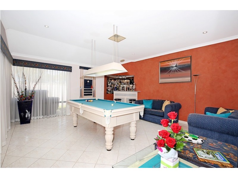 33 Leveque Loop, San Remo WA 6210