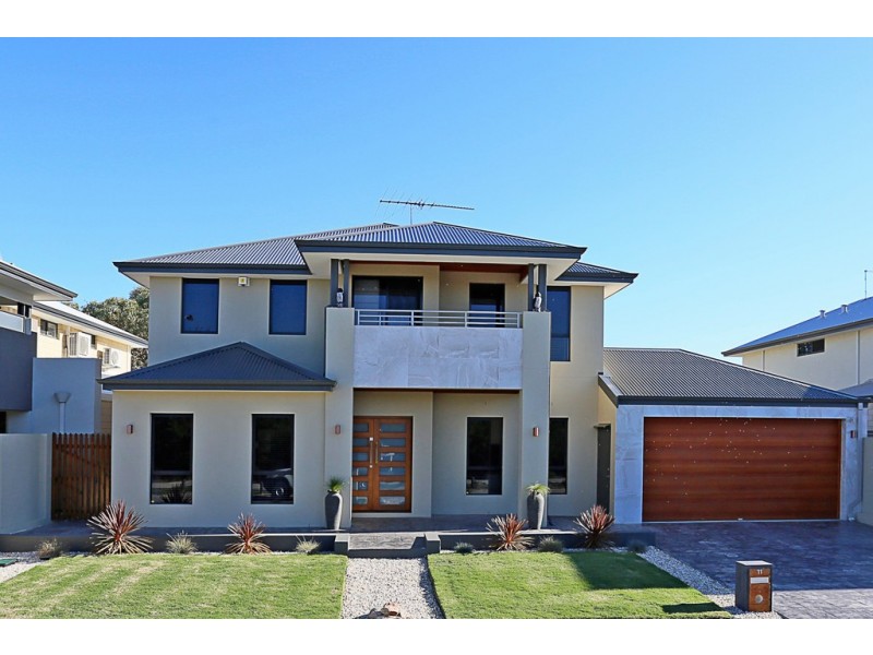 11 Len Howard Drive, Erskine WA 6210