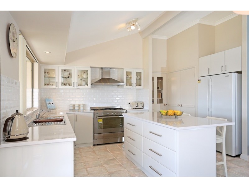 42 Heron Pl, South Yunderup WA 6208