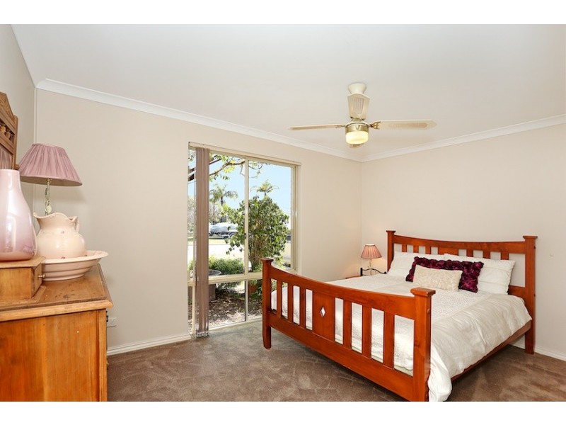 42 Heron Pl, South Yunderup WA 6208