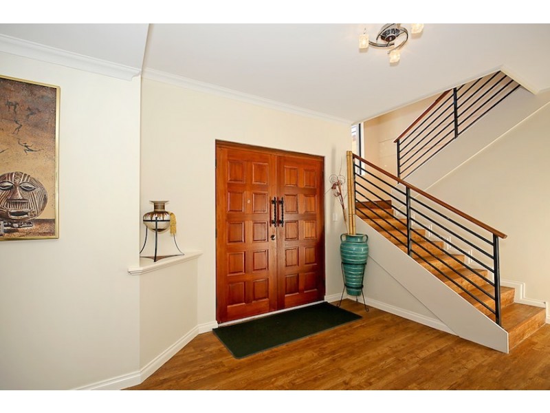 70 Peaceful Waters Drive, Barragup WA 6209