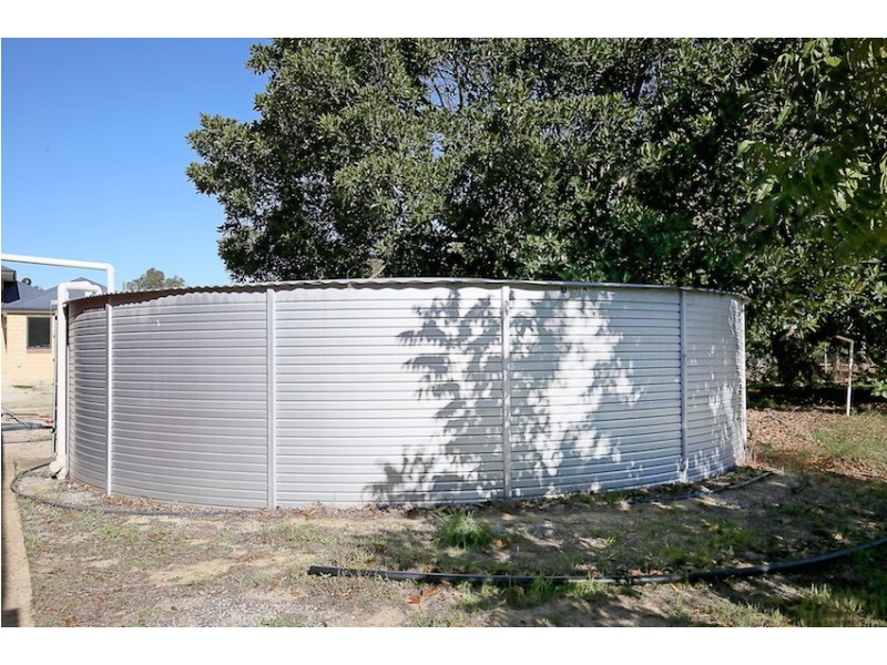 70 Peaceful Waters Drive, Barragup WA 6209