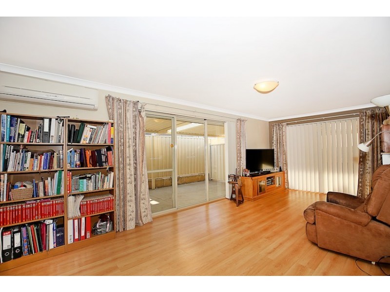 3 Nuchea Vista, Lakelands WA 6180