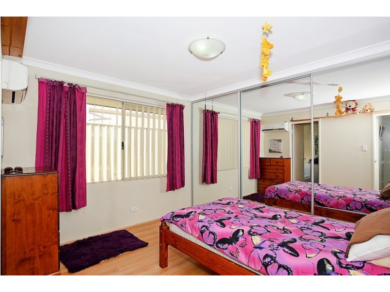 3 Nuchea Vista, Lakelands WA 6180