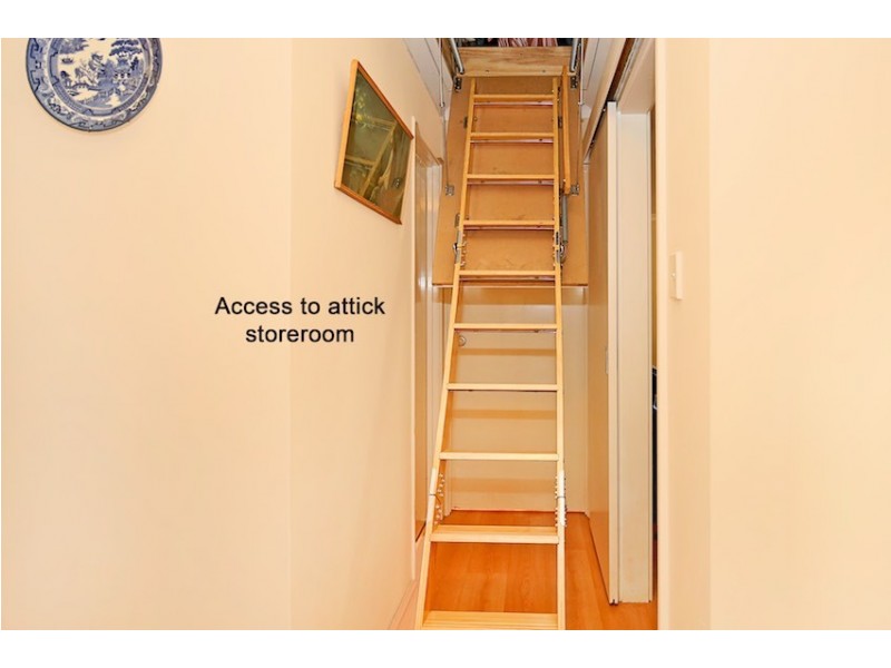 3 Nuchea Vista, Lakelands WA 6180