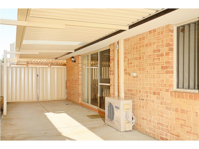 3 Nuchea Vista, Lakelands WA 6180