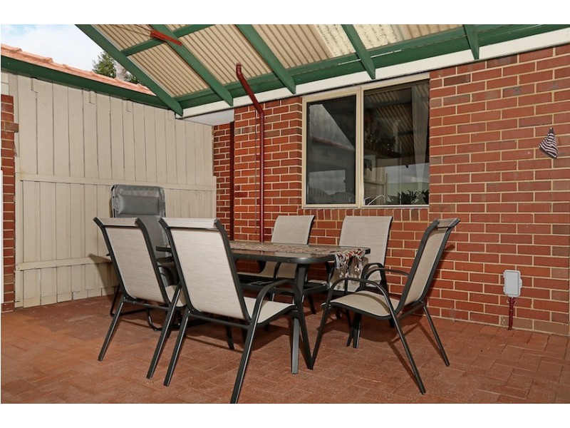5 Sage Court, Halls Head WA 6210