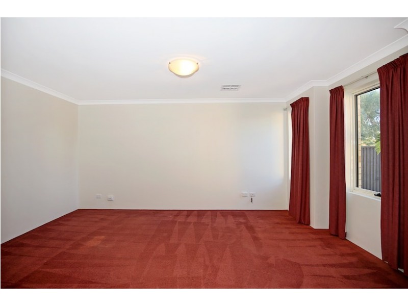 13 Tetrarose Parkway, Erskine WA 6210