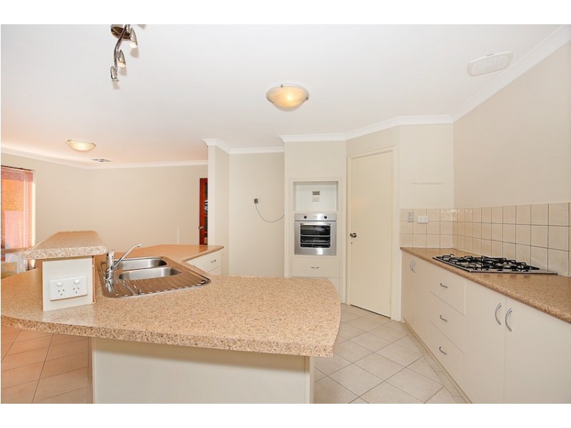 13 Tetrarose Parkway, Erskine WA 6210