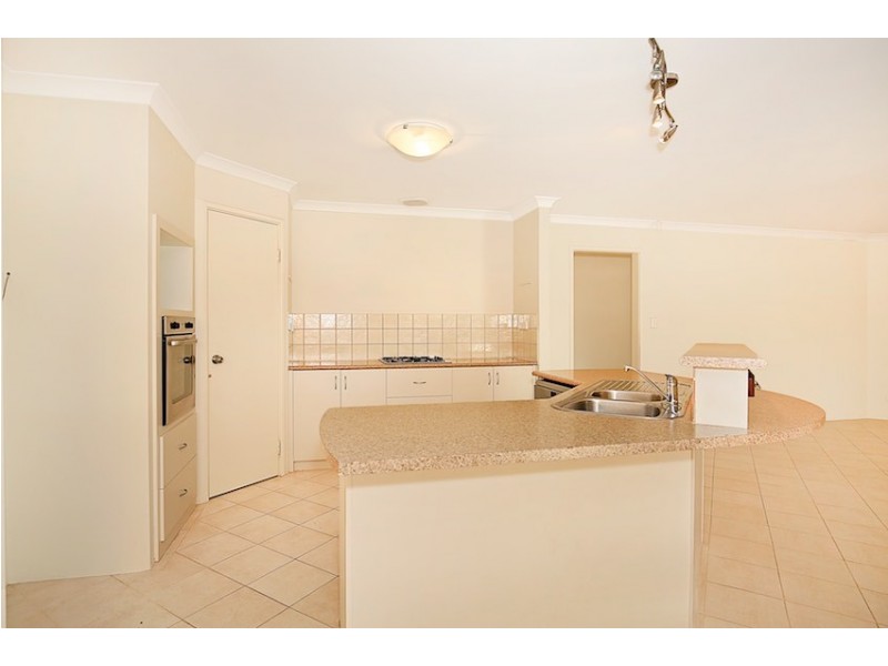 13 Tetrarose Parkway, Erskine WA 6210