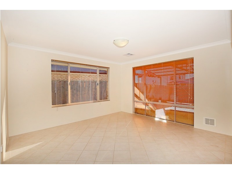 13 Tetrarose Parkway, Erskine WA 6210