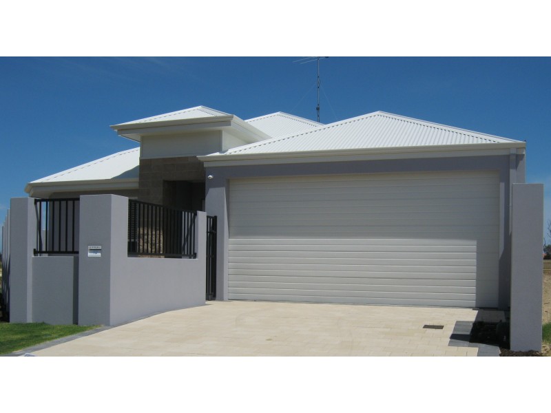 12 Kardan Loop, Falcon WA 6210