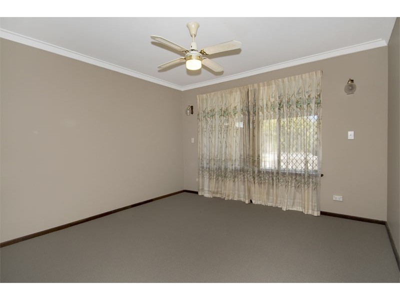 2/6 Blakeley Street, Mandurah WA 6210