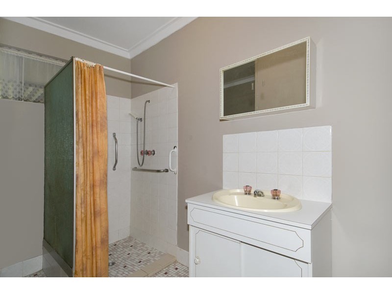 2/6 Blakeley Street, Mandurah WA 6210