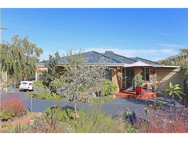 77 Leslie Street, Dudley Park WA 6210