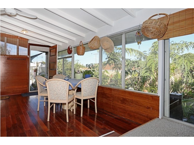 77 Leslie Street, Dudley Park WA 6210