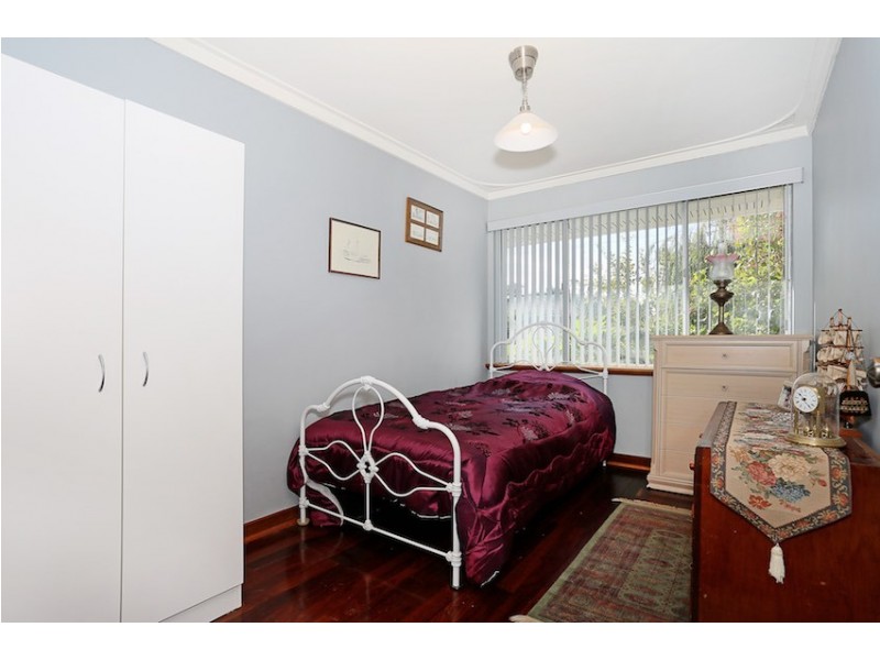 77 Leslie Street, Dudley Park WA 6210