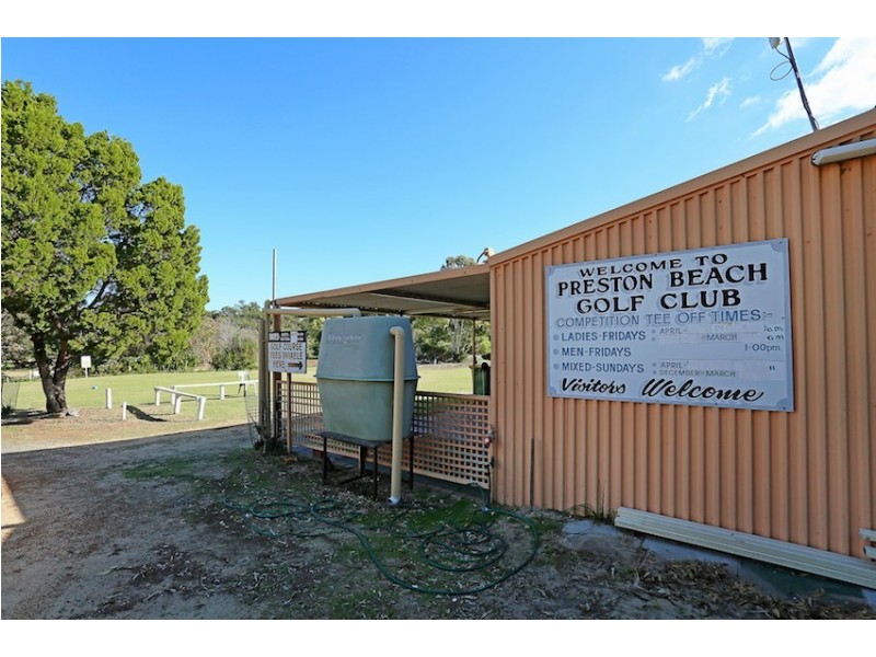 69 Mitchell Road, Preston Beach WA 6215