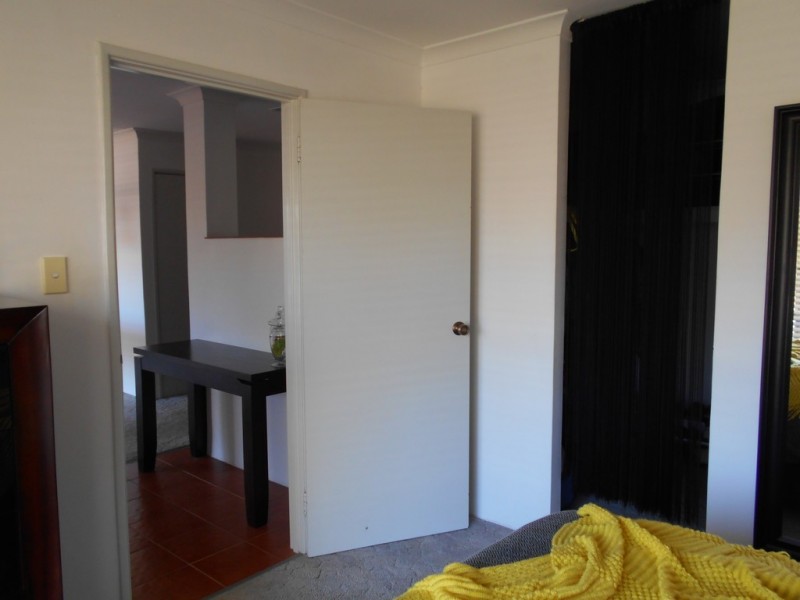 90 Leslie Street, Dudley Park WA 6210