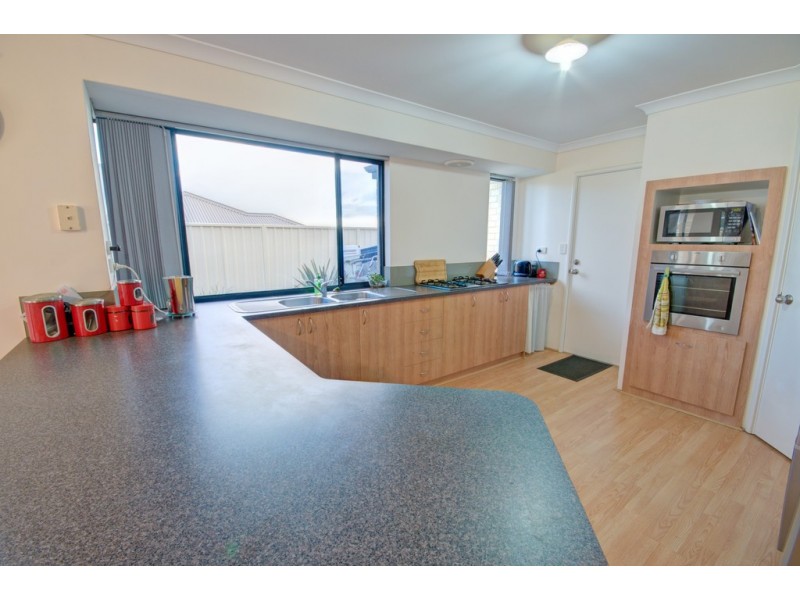 105 Touchstone Drive, Dawesville WA 6211
