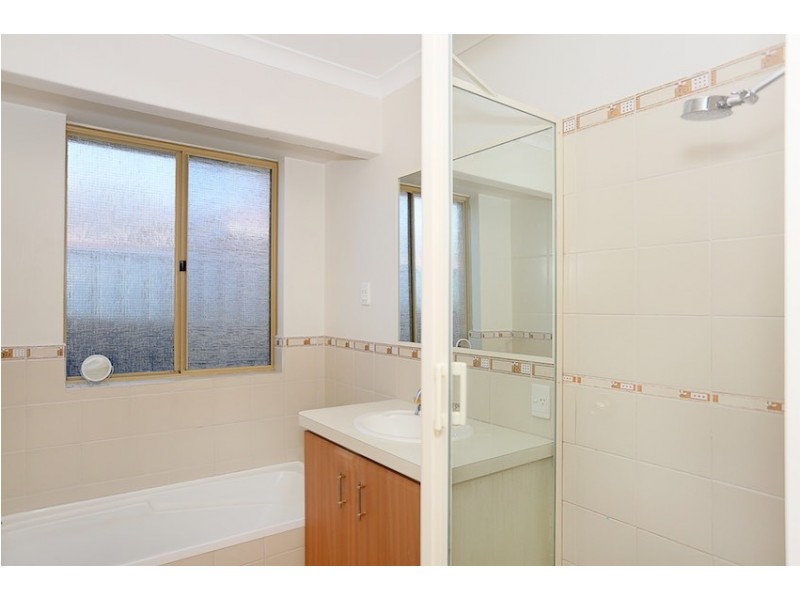 17 Abbotswood Parkway, Erskine WA 6210