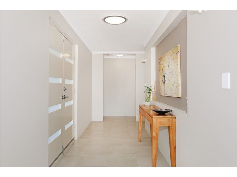 24 Garcia Loop, Lakelands WA 6180