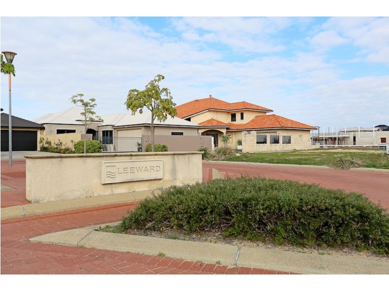 25 Fistina Ramble, Halls Head WA 6210