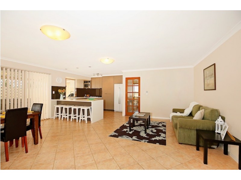 7 Willmott Close, Halls Head WA 6210