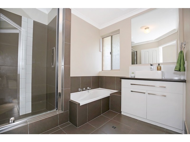 7 Willmott Close, Halls Head WA 6210